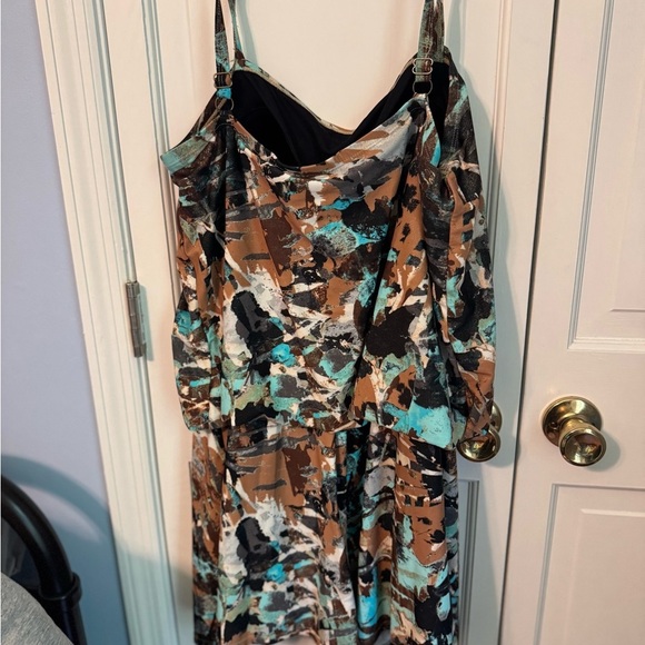 St. Tropez Metallic Geometric Romper Swimsuit! AMAZING! - Picture 6 of 10